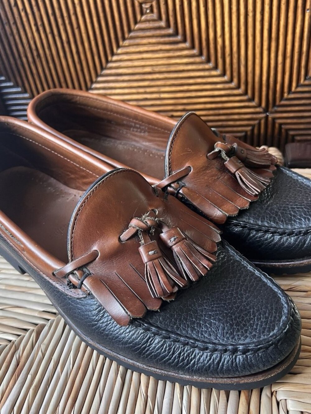 Allen Edmonds Nashua Shoes Mens 9.5 D  Kiltie Pebbled Black Leather Loafers